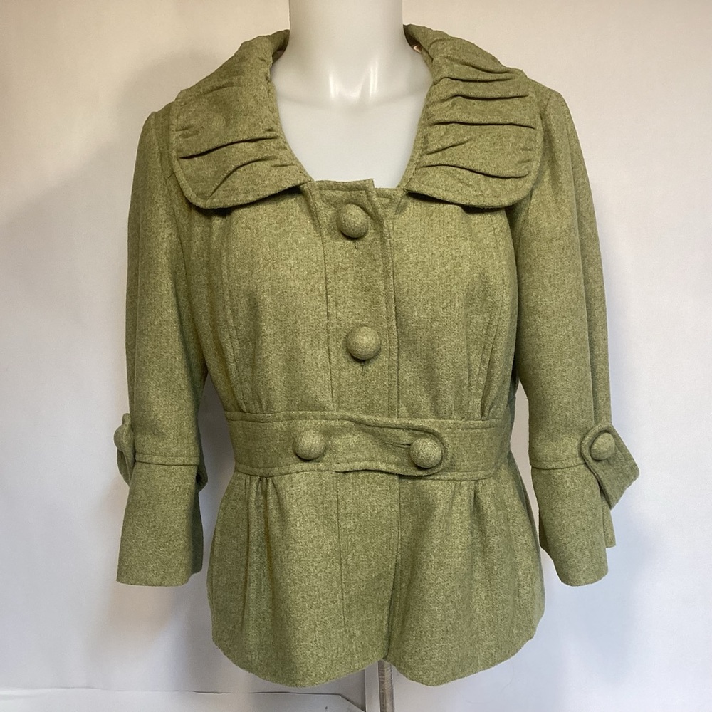 Women’s Antropologie Tabitha jacket size 10 cropped design with 3/4 sleeves